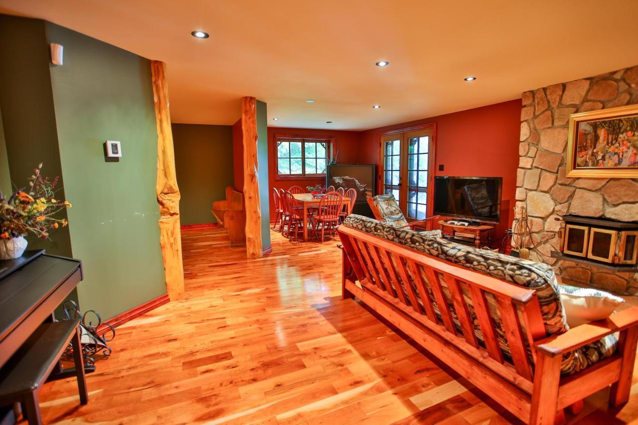 Villa Domaine la Cedriere à Grenville-Sur-La-Rouge Extérieur photo